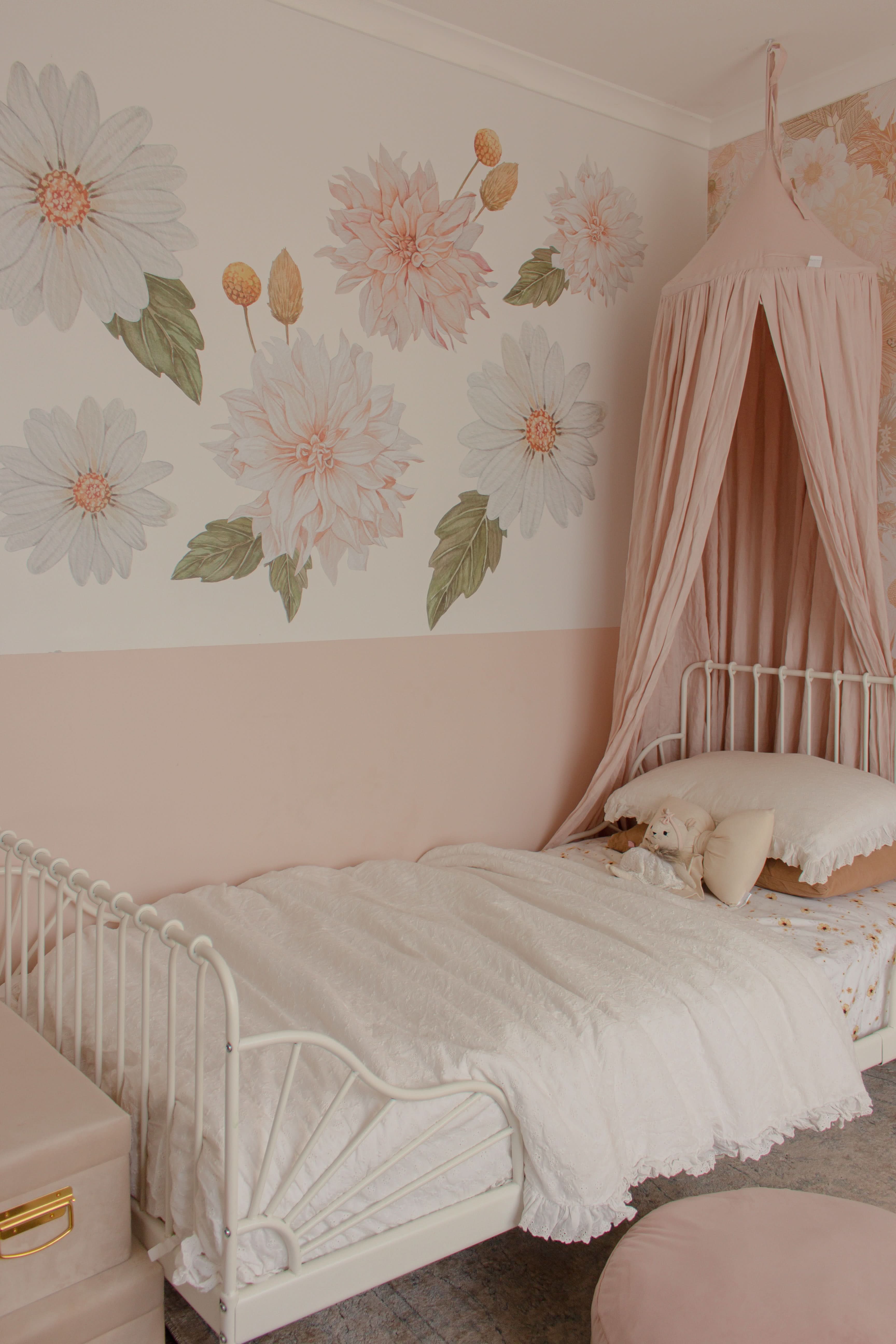 Dahlias and Daisies Wall Decals