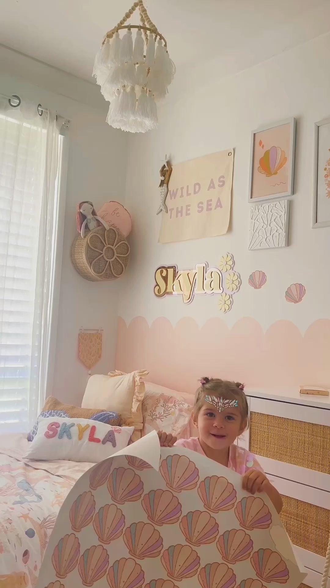 Load video: Sea Shell Wall Decals