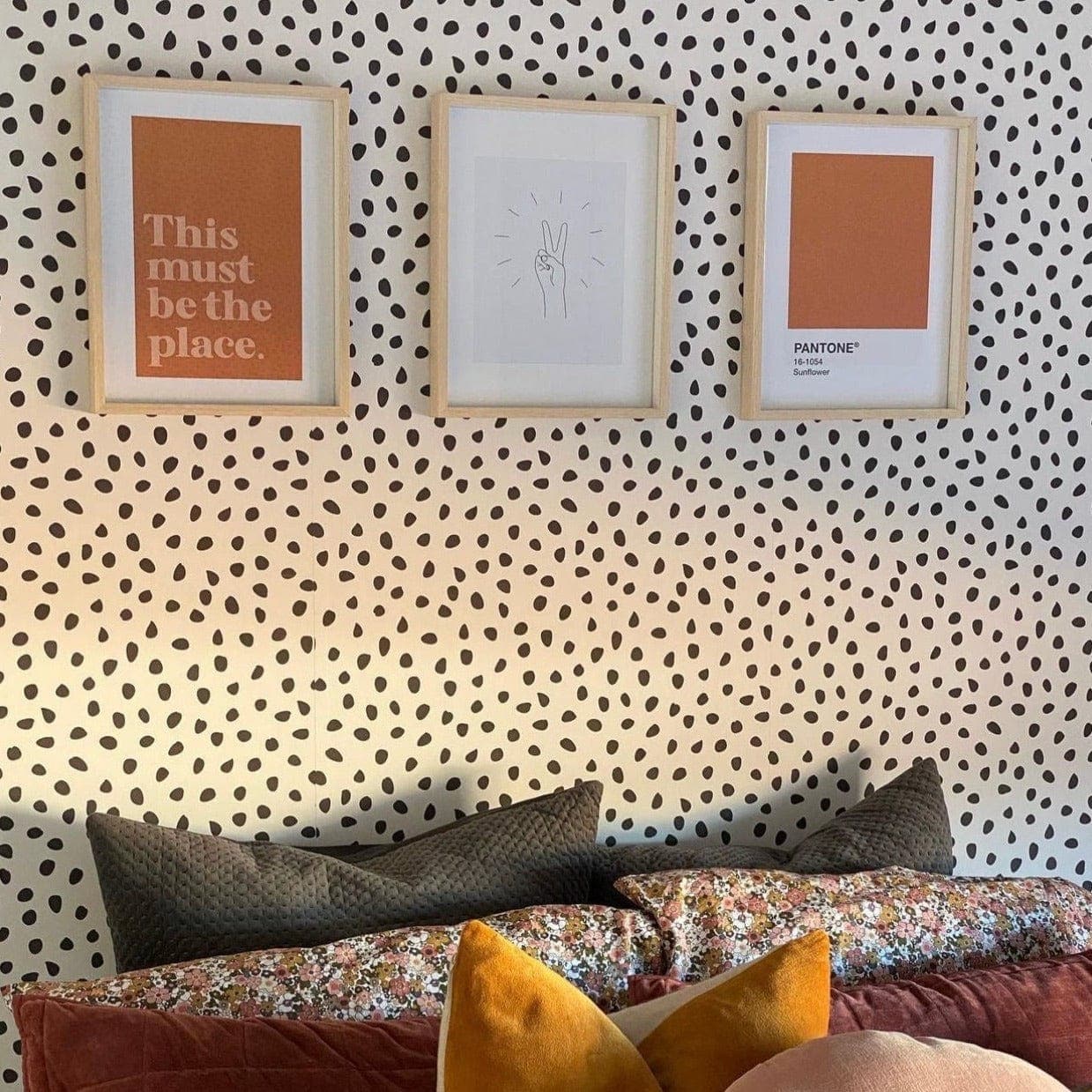 Black Spots Minimalist Modern Farmhouse Wallpaper